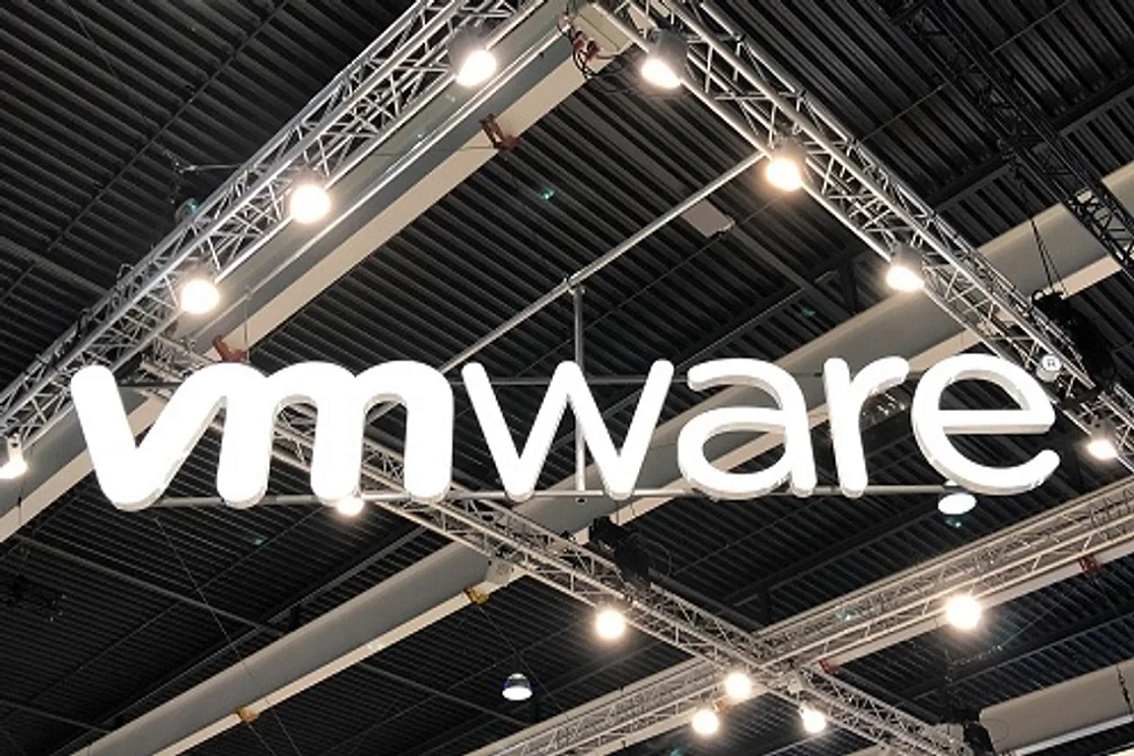 VMware Cross-Cloud Services Now Available On Oracle Cloud Marketplace